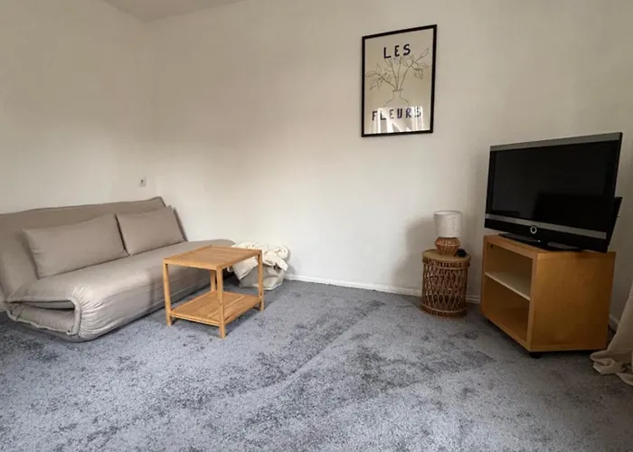 Gemuetliche 2 Zimmer Wohnung In Bester Lage